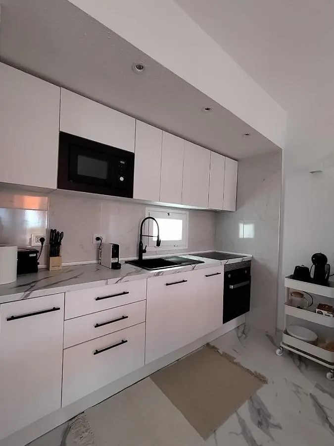 Wonderful Penthouse With View Playa Las Vistas Арона 0*,