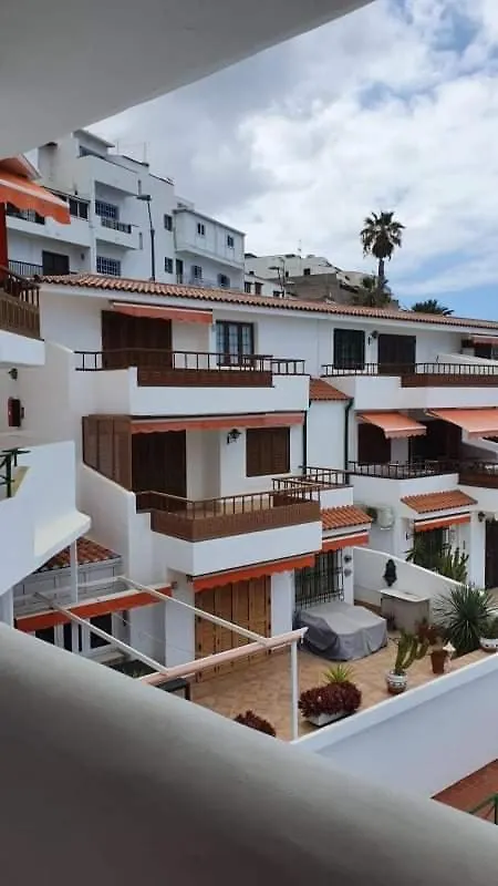 Wonderful Penthouse With View Playa Las Vistas Arona  Spagna