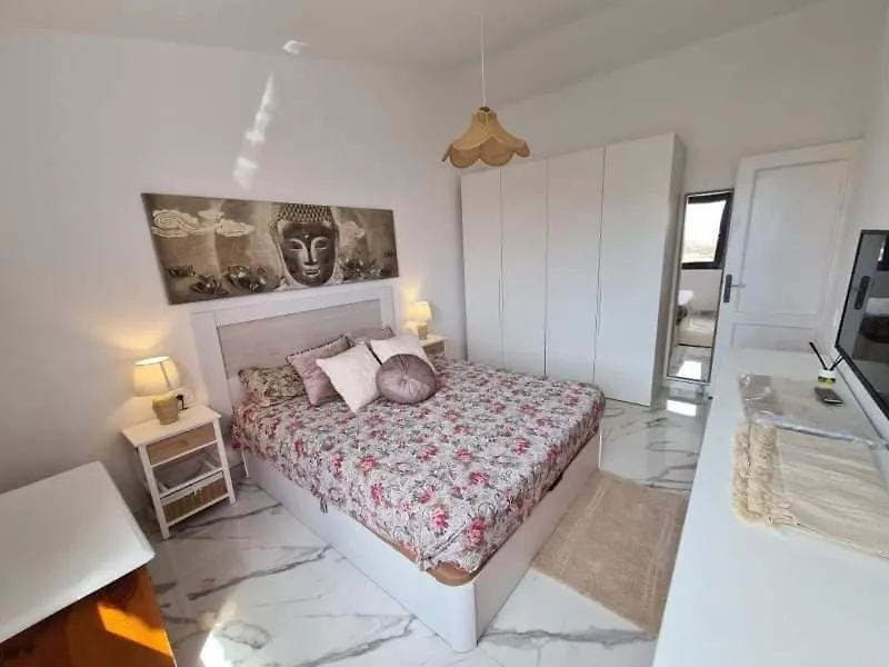Wonderful Penthouse With View Playa Las Vistas Arona  0*, Arona (Tenerife)